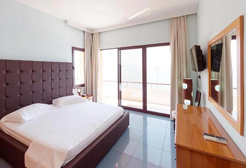 סוויטה משפחתית, New York