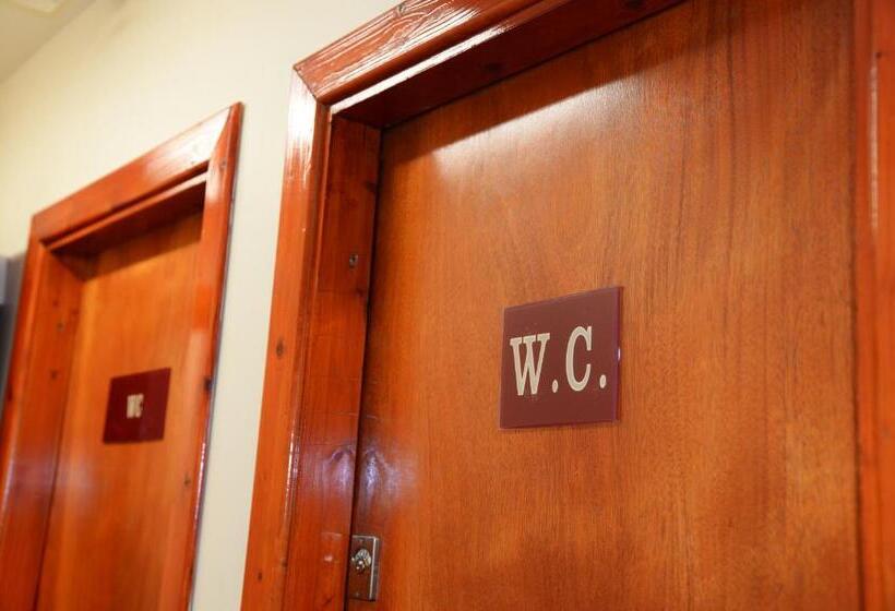 标准单人间, Sheilas Tourist Hostel