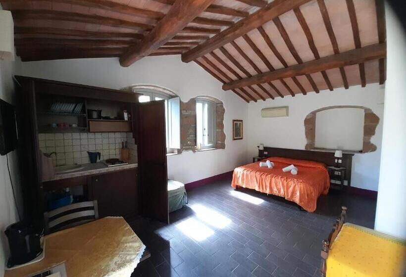 חדר סטודיו סטנדרד, Il Sentiero