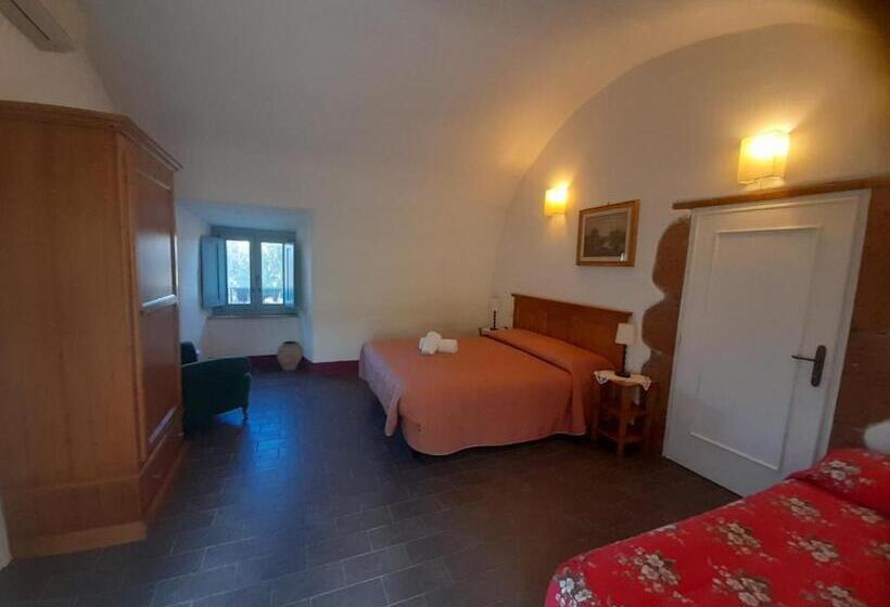 סוויטת ג'וניור דלוקס, Il Sentiero