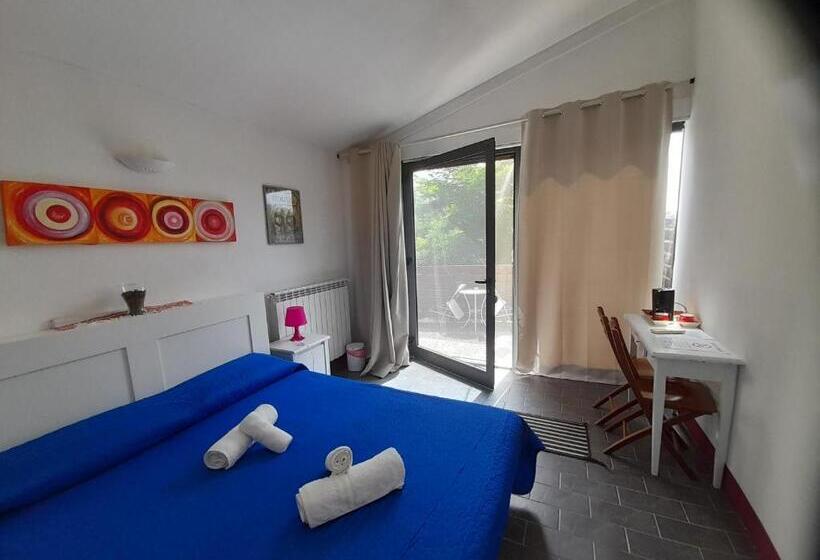 חדר סטנדרט עם ג'קוזי, Il Sentiero