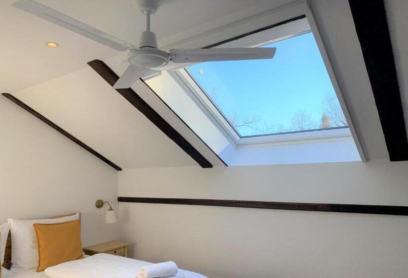 Habitación Ático, Penzion Pibernik   Adults Only