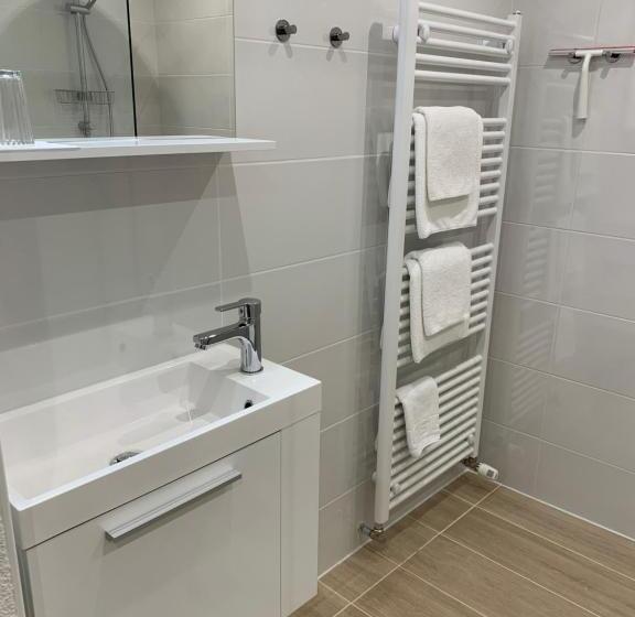 Habitación Comfort Vista Jardín, Penzion Pibernik   Adults Only