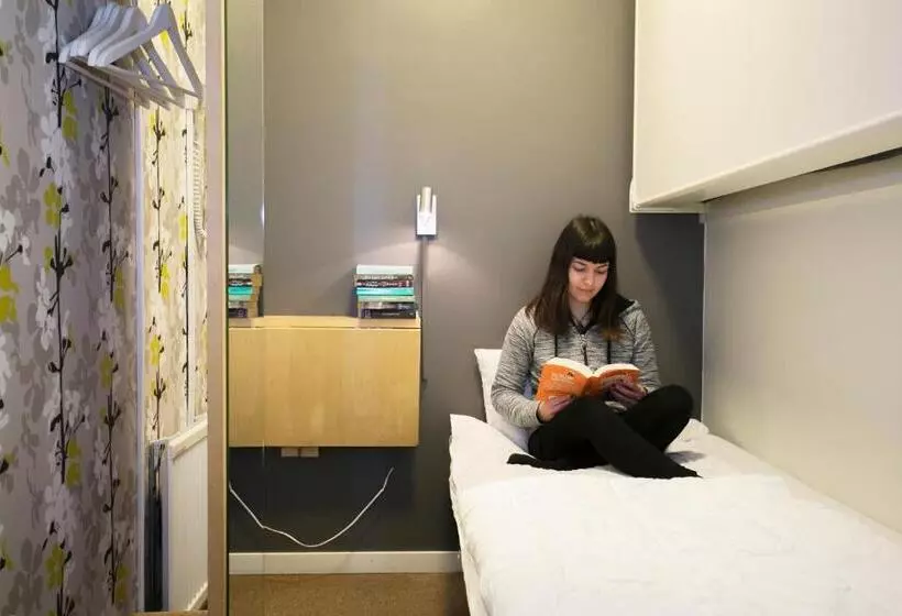 浴室共有のエコノミールーム, Slottsskogen Hostel