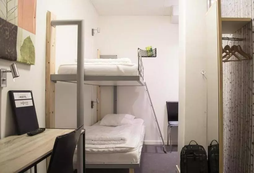 浴室共有のエコノミールーム, Slottsskogen Hostel