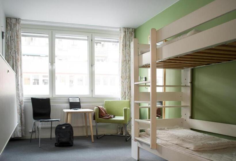 Трехместный Номер Стандарт Совместная Ванная, Slottsskogen Hostel