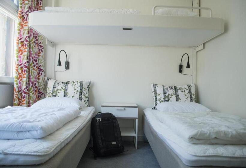 Четырехместный Номер Стандарт, Slottsskogen Hostel