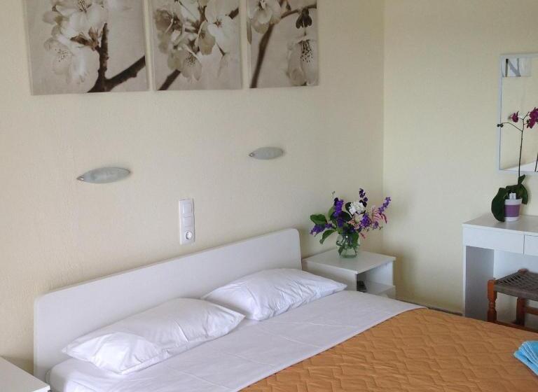 스탠다드 스튜디오 바다 전망, Villa Kavourakia