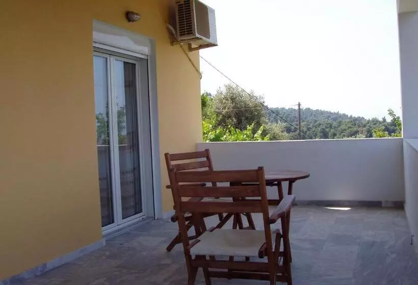 آپارتمان 1 خوابه با چشم‌انداز دریا, Villa Kavourakia