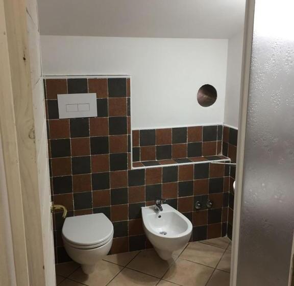 اتاق لوکس با بالکن, Villa Alessandra