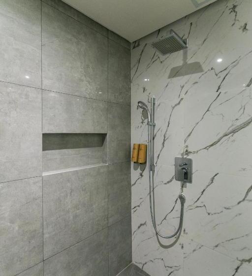 스탠다드 룸 킹사이즈 침대, Grand Summit Hotel General Santos
