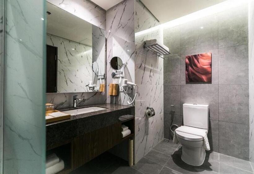 اتاق لوکس, Grand Summit Hotel General Santos