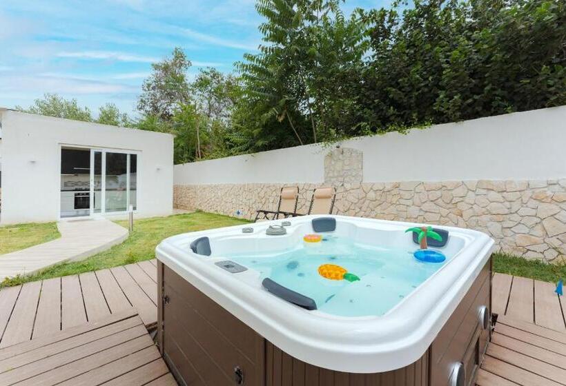 带1个卧室带泳池的公寓, Il Poeta