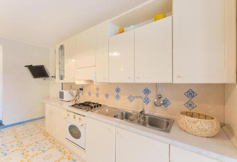 复式房间, Il Poeta