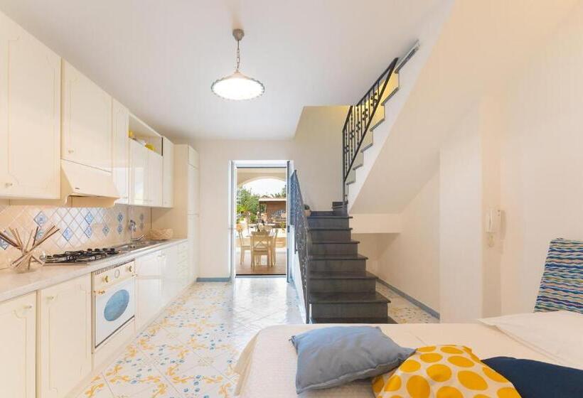 复式房间, Il Poeta