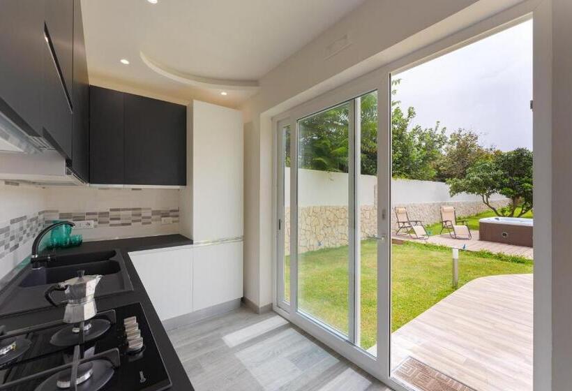 带1个卧室带泳池的公寓, Il Poeta