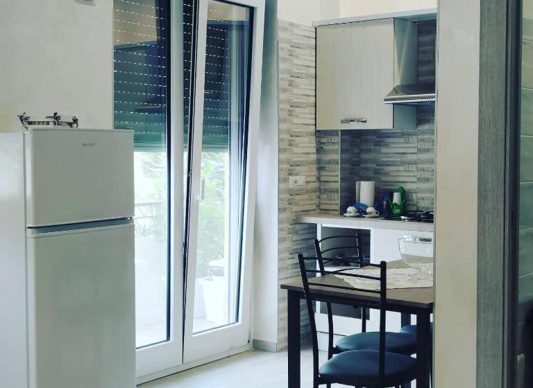 اتاق خانوادگی, B & B Le Gemelline