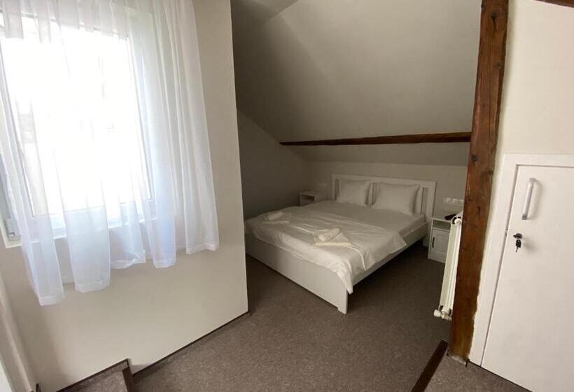 スイート（家族用）, Boutique Rooms With Parking
