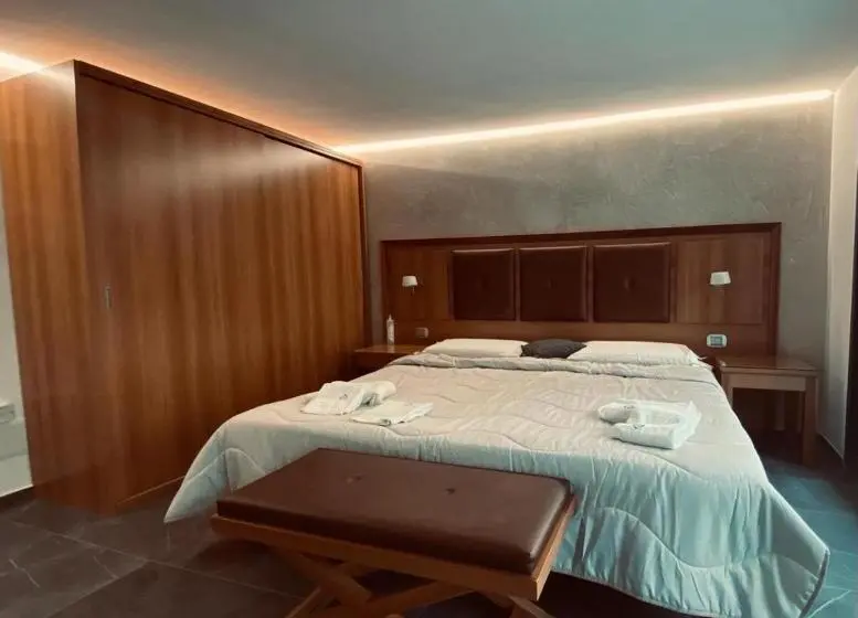 デラックスルーム, Kefa Suite