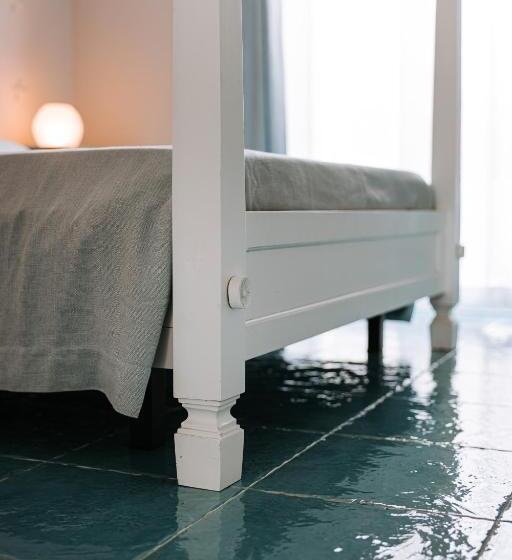 סוויטה משפחתית, Lamare Cucina E Dimore