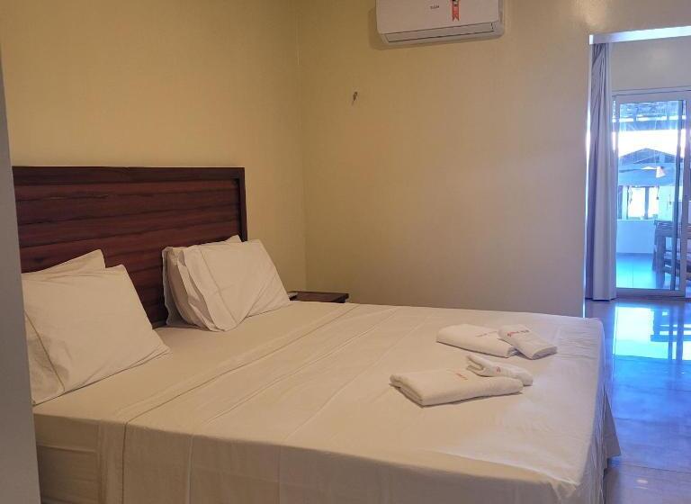 Номер Deluxe Вид на Море с Балконом, Sunset Beach