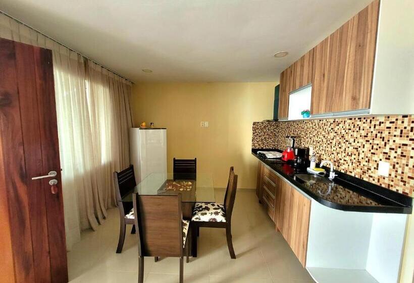 Апартаменты 1 Спальня Вид на Сад, Sunset Beach