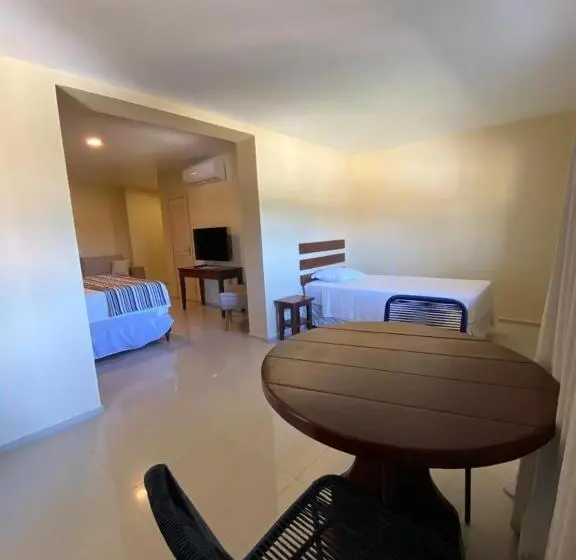 Deluxe Kolmen Hengen Huone Merinäkymä, Sunset Beach