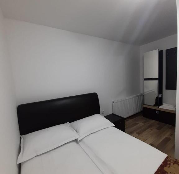 غرفة قياسية, Vila Ge