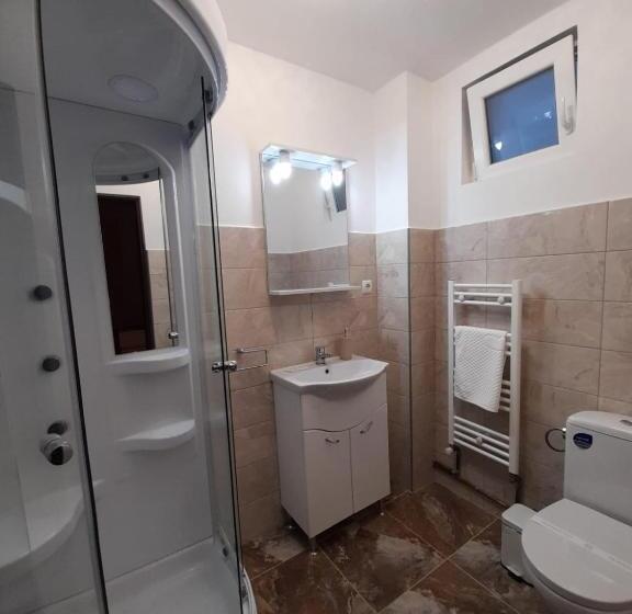 غرفة قياسية, Vila Ge