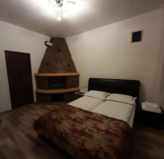 غرفة قياسية, Vila Ge