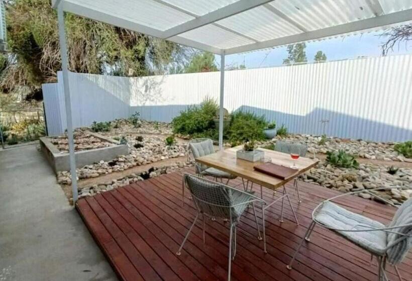 ガーデンビュースタンダードルーム, Karoo Nest Calitzdorp