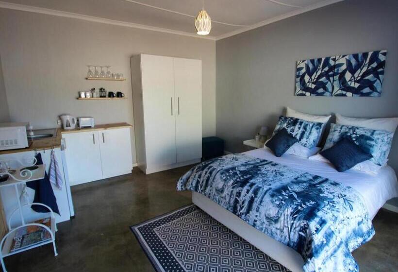 ガーデンビュースタンダードルーム, Karoo Nest Calitzdorp