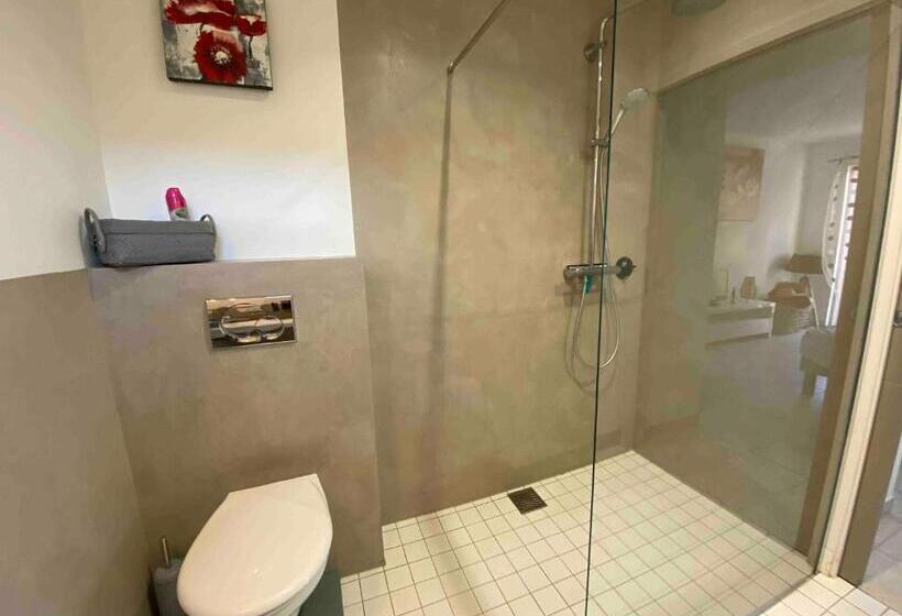 חדר סטנדרט נוף לבריכה, Chambre D Hôte Au Pied Du Ventoux