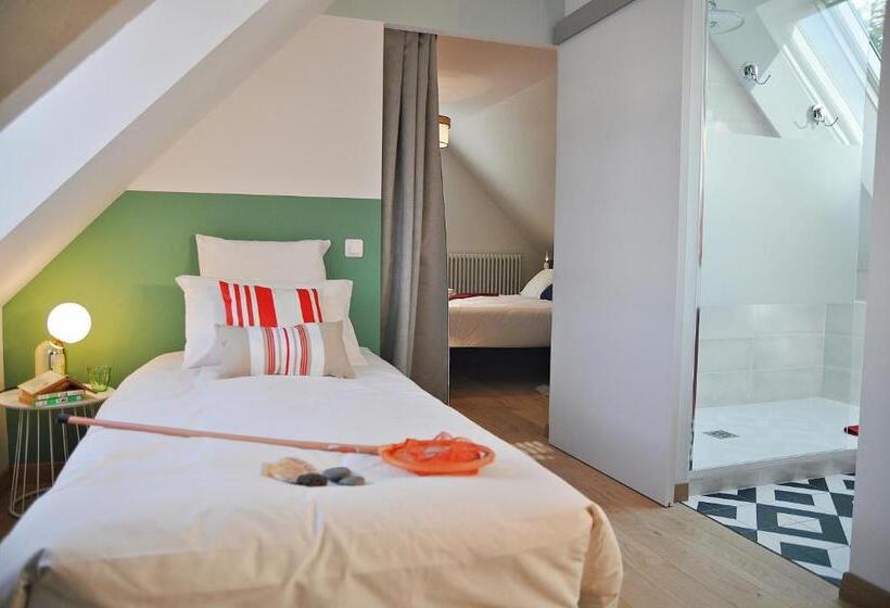 غرفة قياسية ثلاثية مع حمام خارجي, Ker Embellie