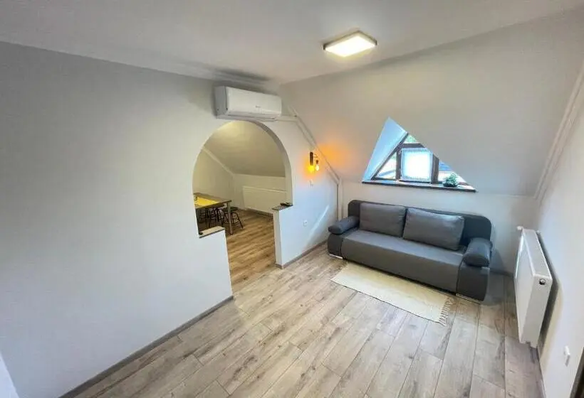 ファミリールーム, Kukorica Csárda Apartman