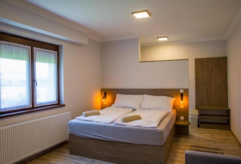 带大床的标准间, Kukorica Csárda Apartman