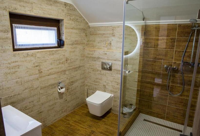 Номер Стандарт с Балконом, Kukorica Csárda Apartman