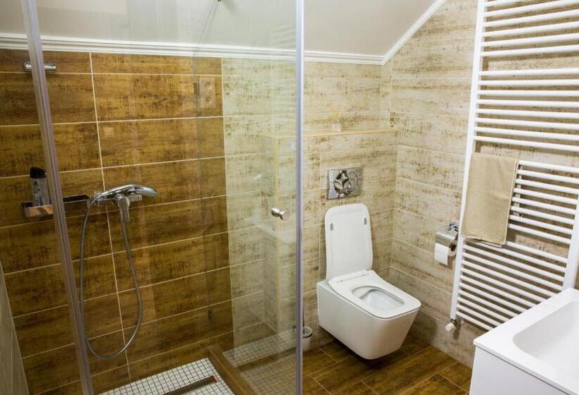 标准间带露台, Kukorica Csárda Apartman