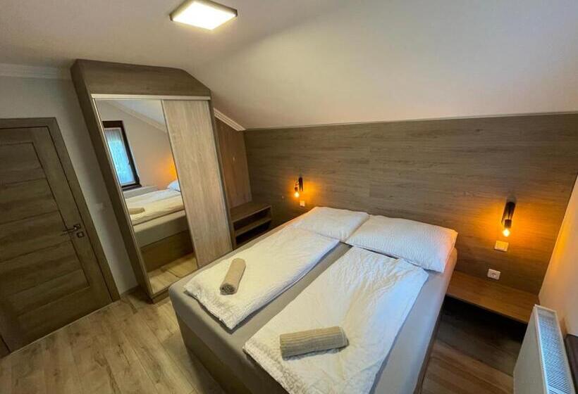 스탠다드 테라스 룸, Kukorica Csárda Apartman