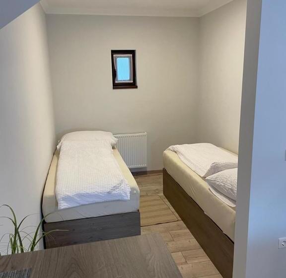 패밀리 스위트, Kukorica Csárda Apartman