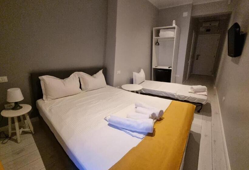 带花园景观的标准三人间, Chg Boutique