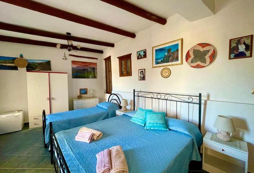 Pokój Standard, Ginepro Room   Sapposentu Posada