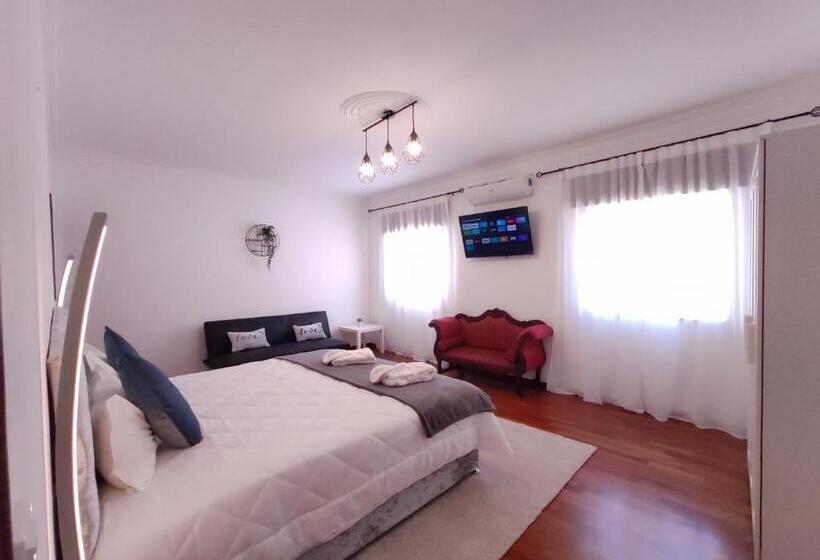 豪华房间, Enchanted Villa