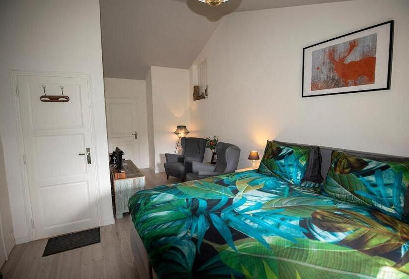 Номер Стандарт с Балконом, Moulin Des Comtes   Chambre Les Rochers