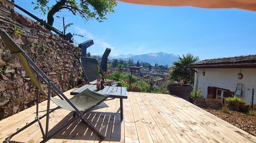 デラックスルーム, Les Chemins D Elika