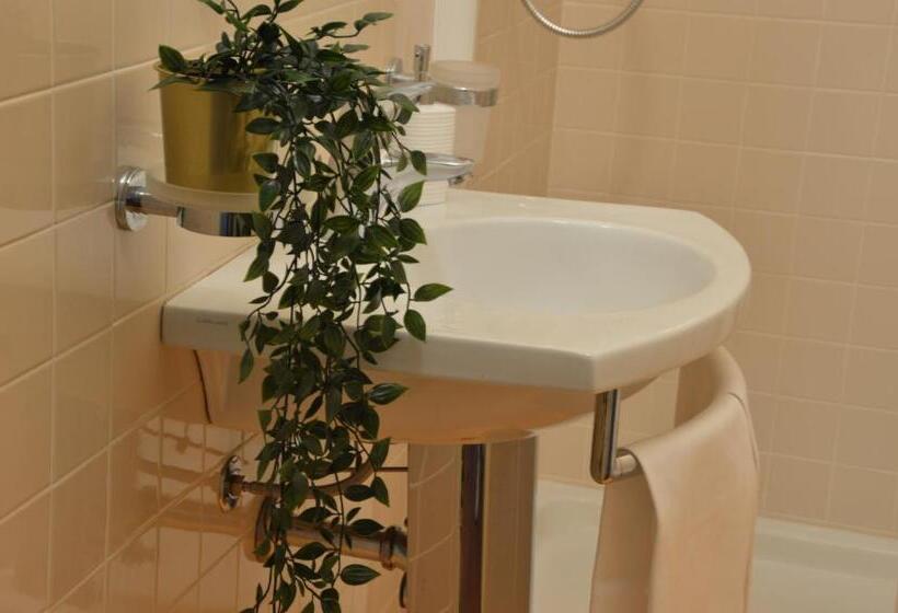 חדר סטנדרט יחיד, Ca  Serafina