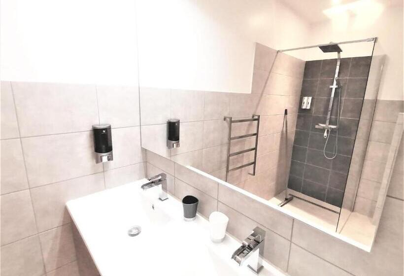 スタンダードルーム, Domaine De Gaïa, Piscine, Pétanque, Ping Pong, Proche Saint Emilion