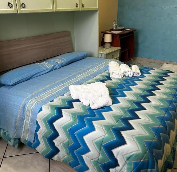 스탠다드 룸 공동 욕실, Grotta Del Monaco