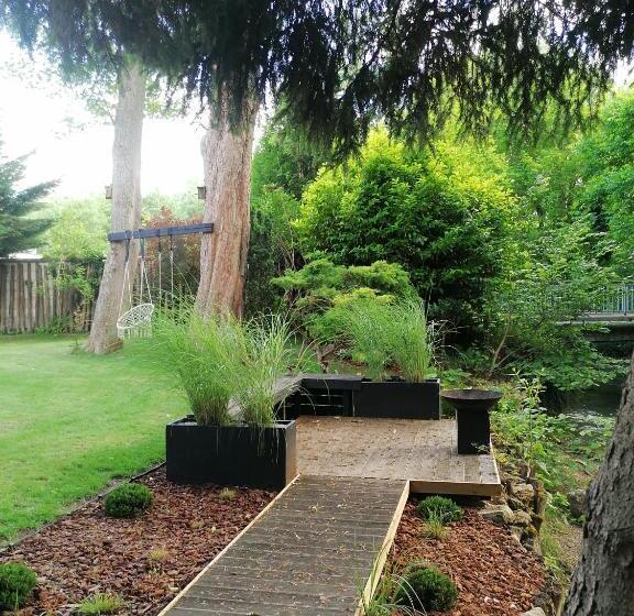 Номер Стандарт Вид на Сад, Pavillon C.r