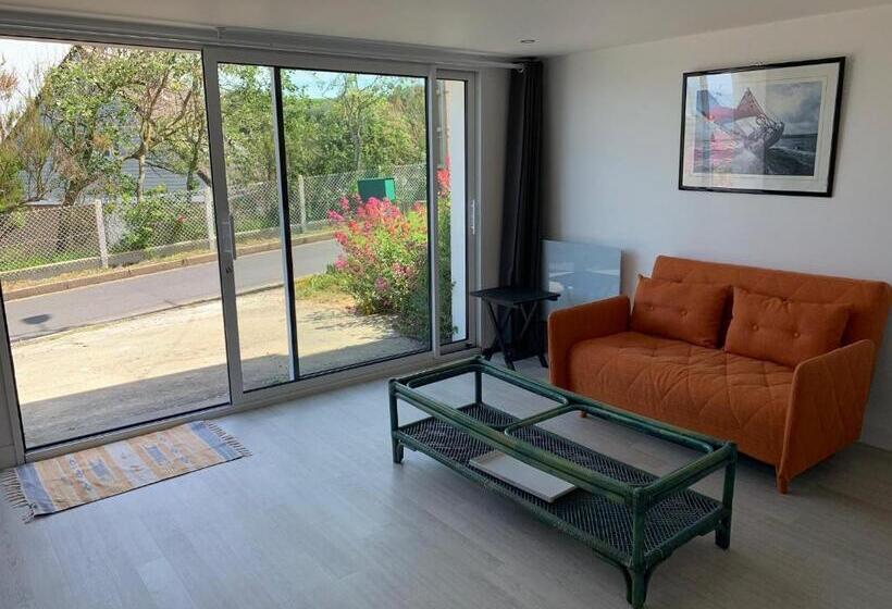 Номер Стандарт Вид на Море, Suite Junior Omaha Beach